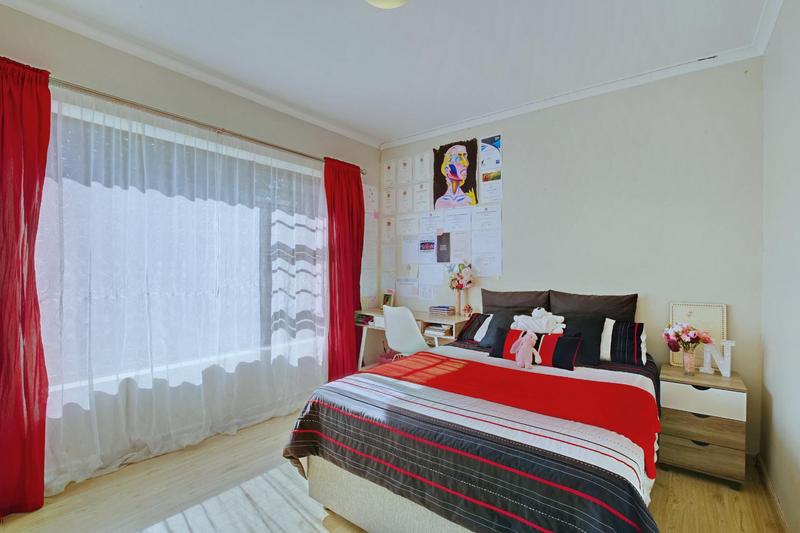 3 Bedroom Property for Sale in Walmer Downs Eastern Cape